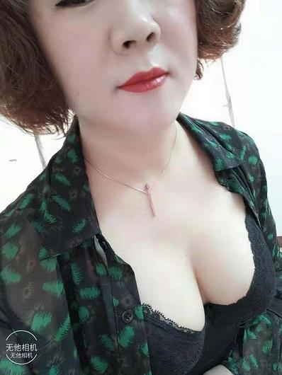 验证东北爆乳少妇开心，170cm，D奶，态度还不错