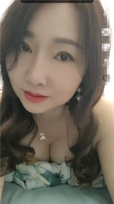 长沙雨花区东塘长腿少妇