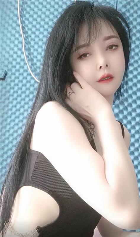 服务态度很好的小妹妹