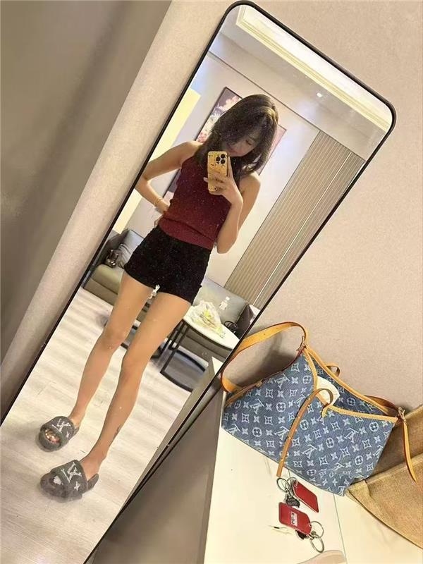 浙江宁波长腿妹妹