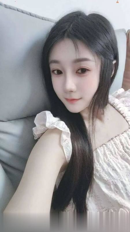 栖霞区清纯小姐姐