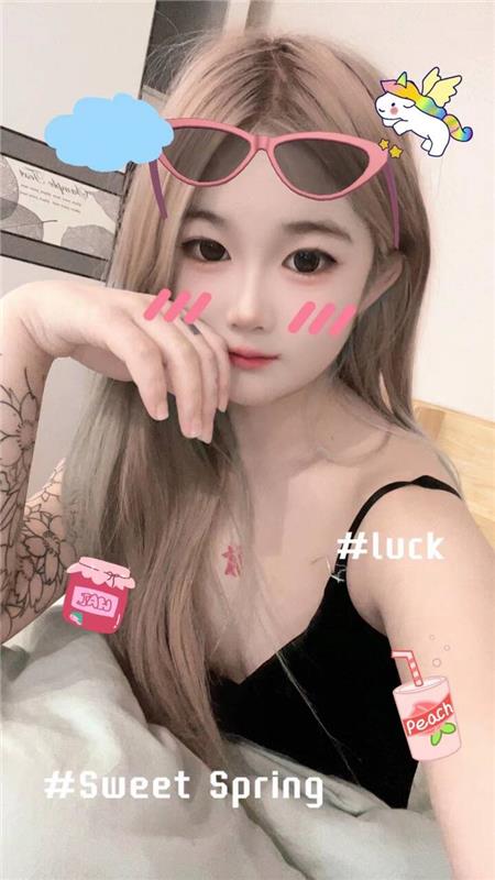 郑州很瘦身材很好萝莉