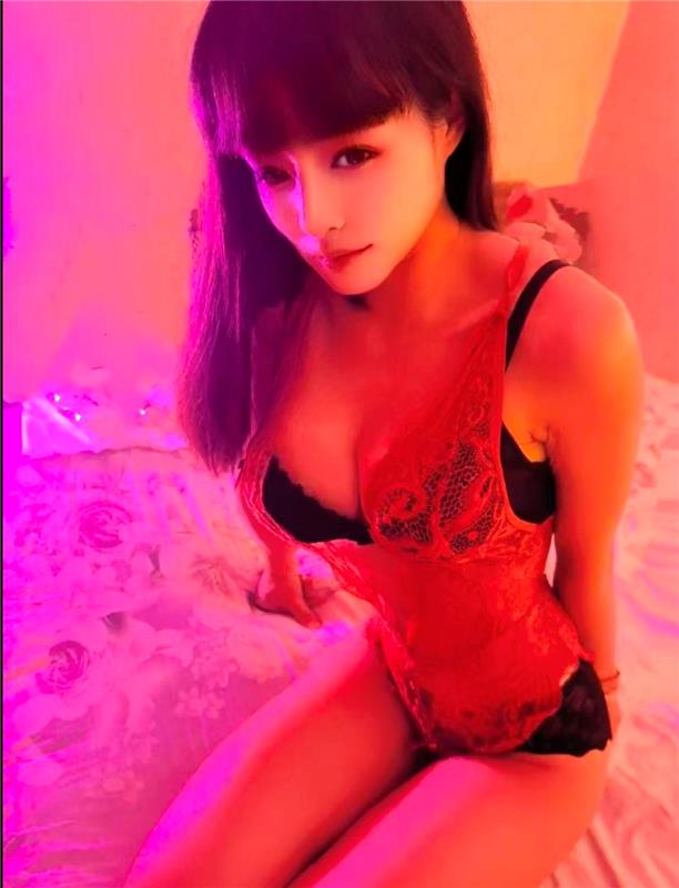 五里店骚劲十足川妹子