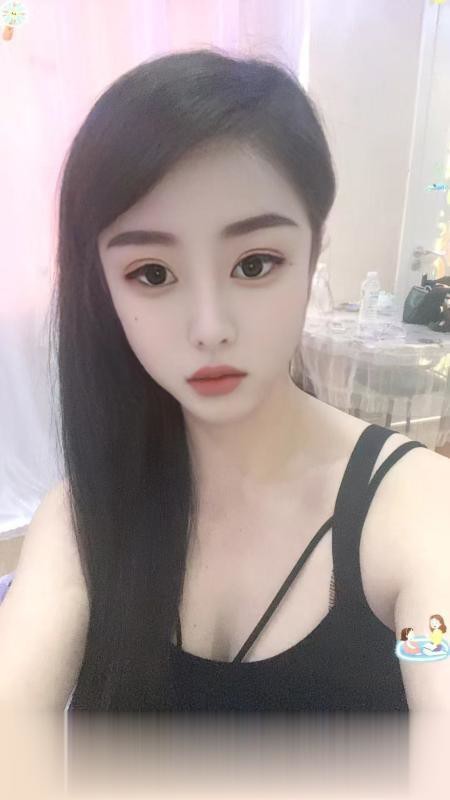 滨海漂亮小姐姐