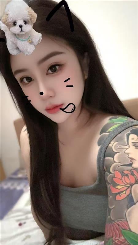 滨海漂亮小姐姐