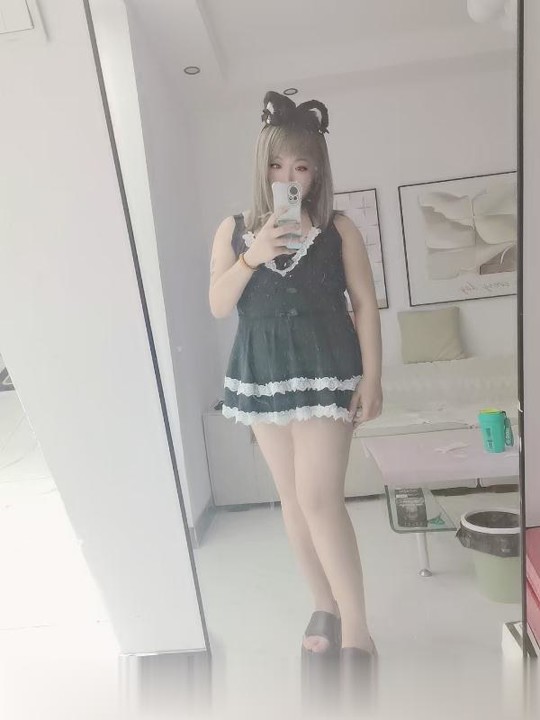 浦江镇丰满大屁屁甜甜