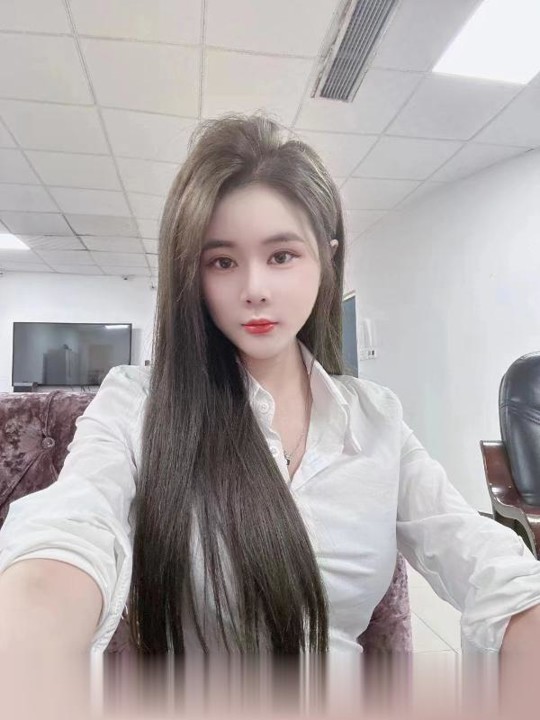 南山白嫩姐姐丫丫