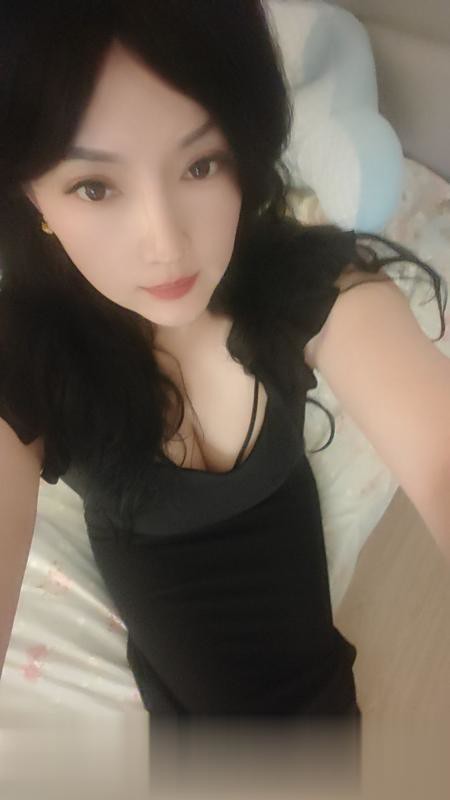 官渡丰满小少妇