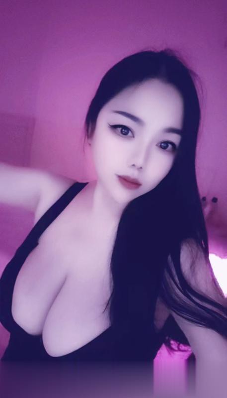 F杯服务系奶茶姐姐