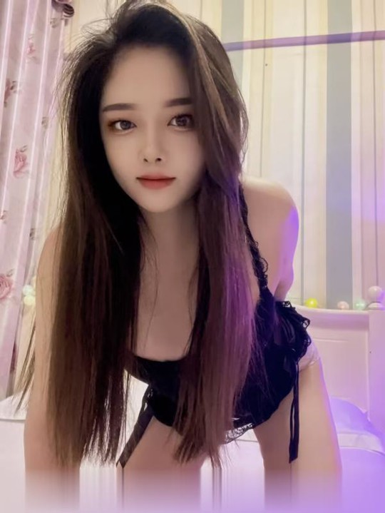 性感蜜桃臀少妇