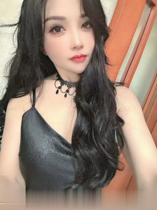 水多性感骚妹子