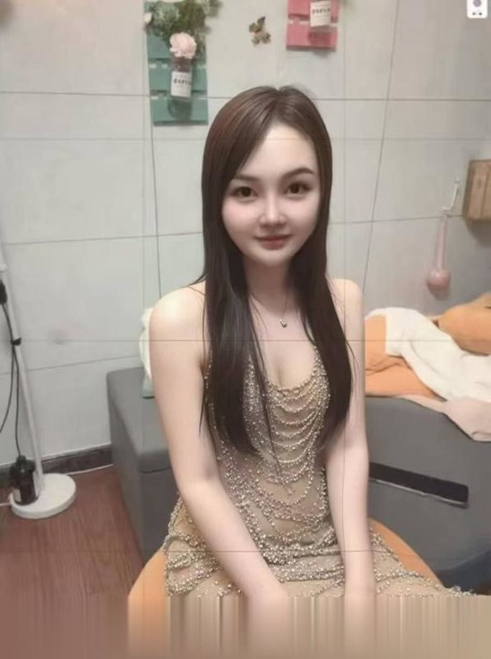 江阴丰满大胸妹子