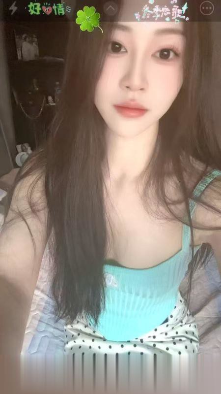 服务超好的小姐姐