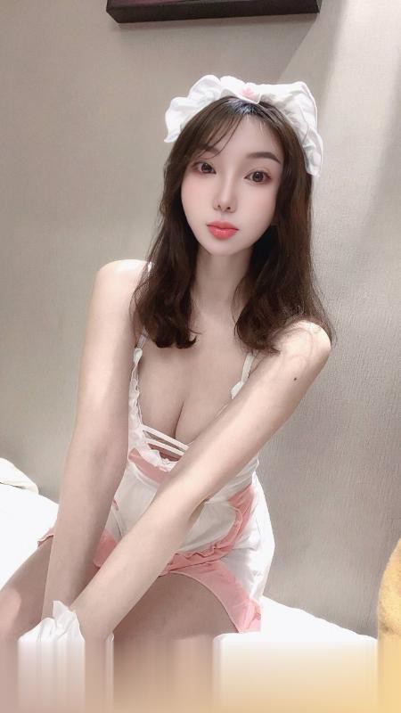 南山肤白大胸KK