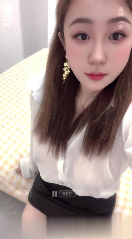 风骚型大奶少妇