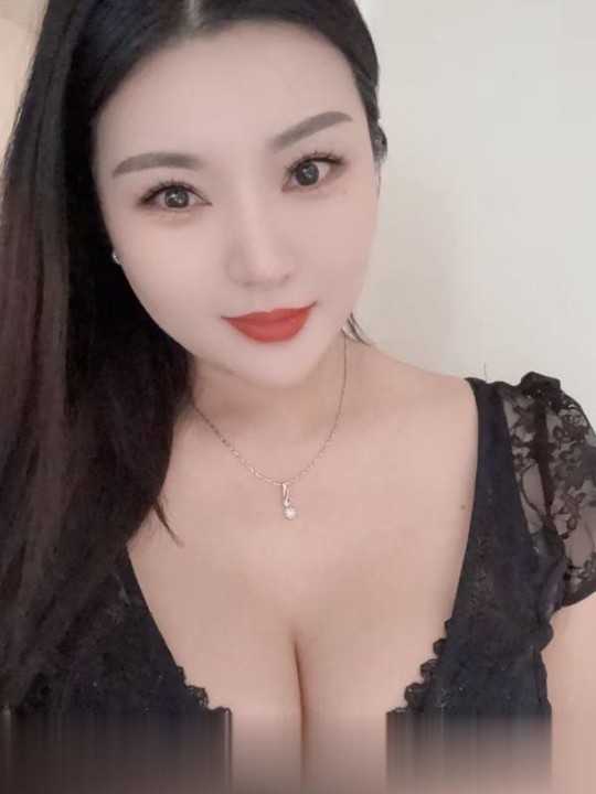 南稍门风骚月儿