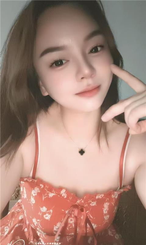 天津南开熙汇广场大胸乖乖女