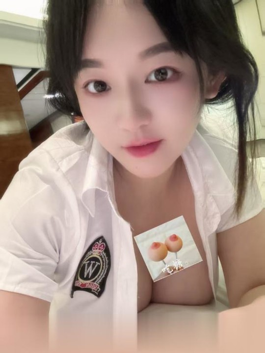 汉口性感大波梦梦