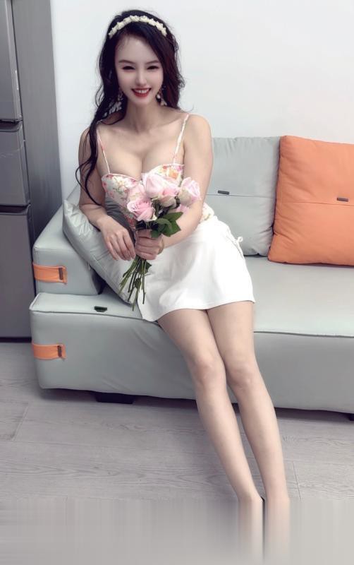 特色水墨大胸saobi甜甜