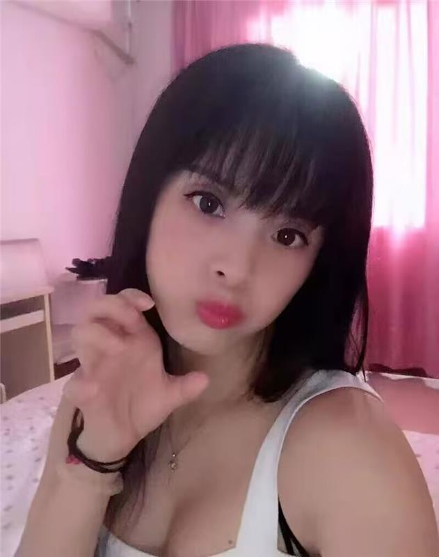 性感妩媚小姐姐