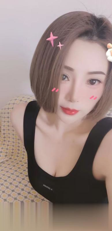 短发气质少妇梦梦