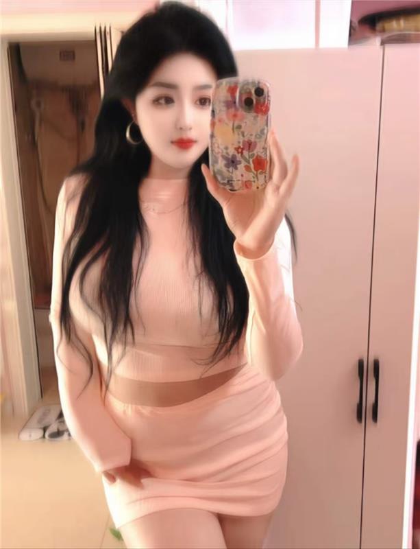 丰满型宝藏妹子