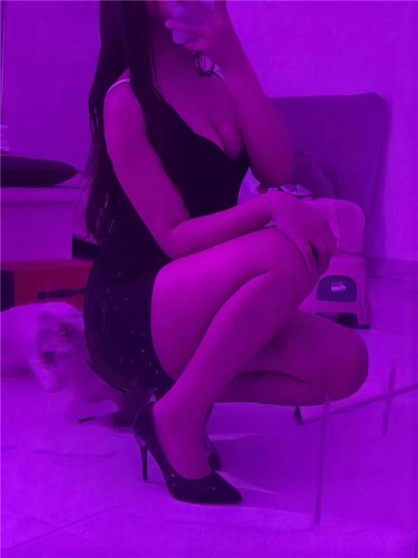丰乳肥臀技术型少妇
