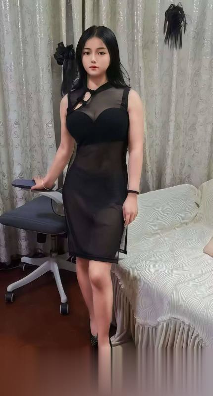 海珠性感大奶小八