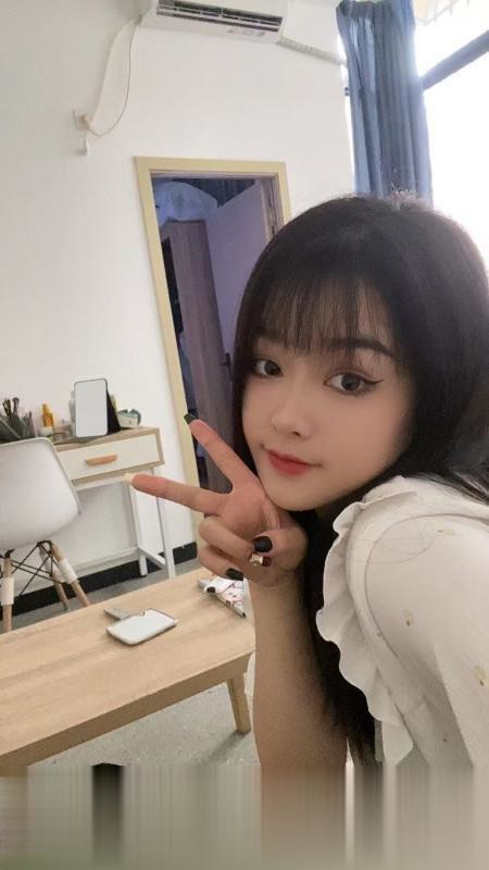 清纯细腰妙妙酱