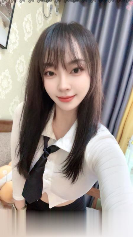 性感妩媚多姿少妇