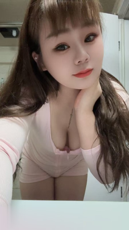 建邺骚女媛媛