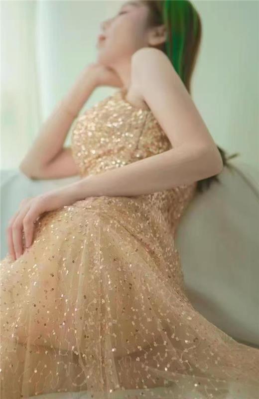 服务系性感御姐
