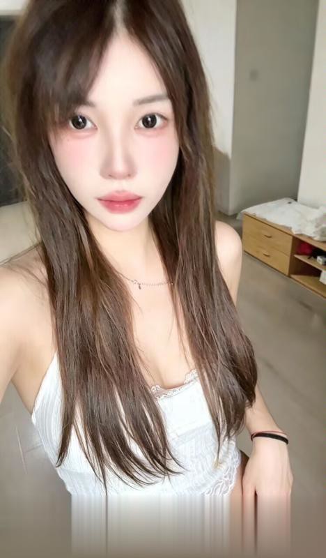 雨花上铁大美女