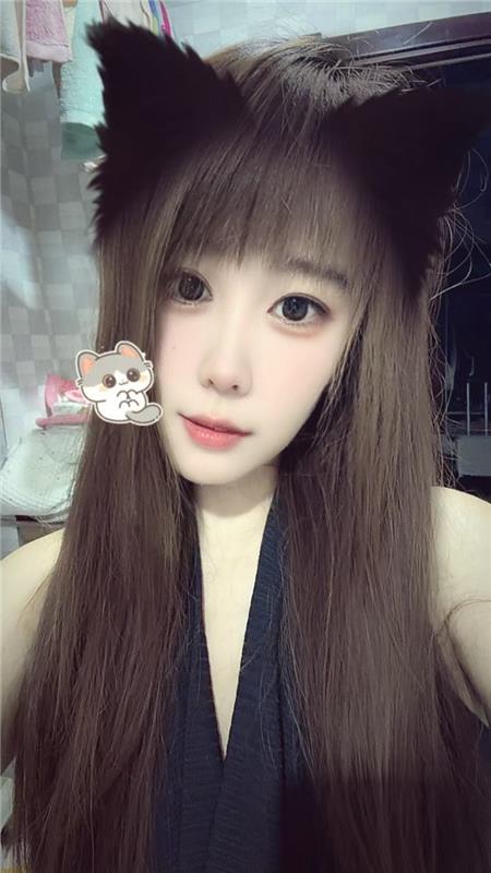 滨海女友型依依
