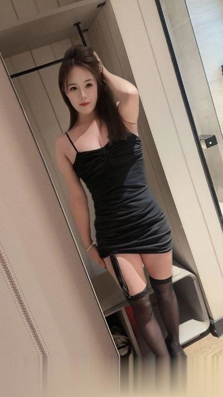 女友感小月月