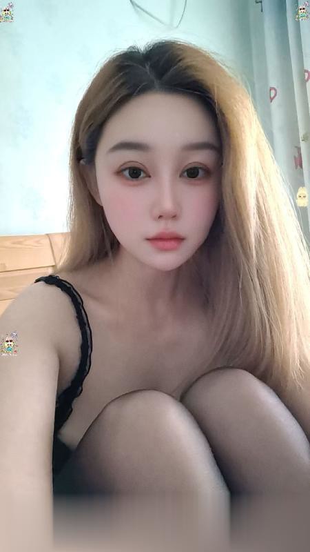 六合黄毛丫头