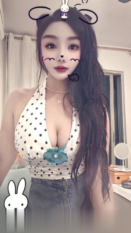 海珠性感妩媚宝儿
