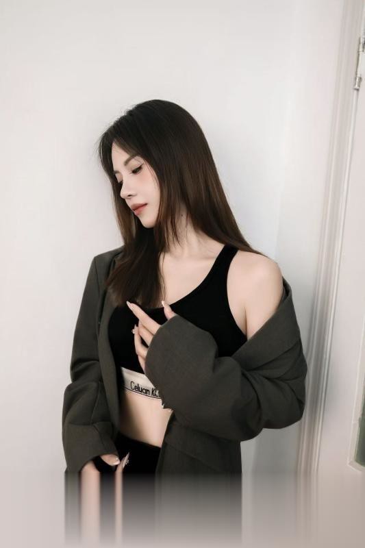 深喉大美女酥酥