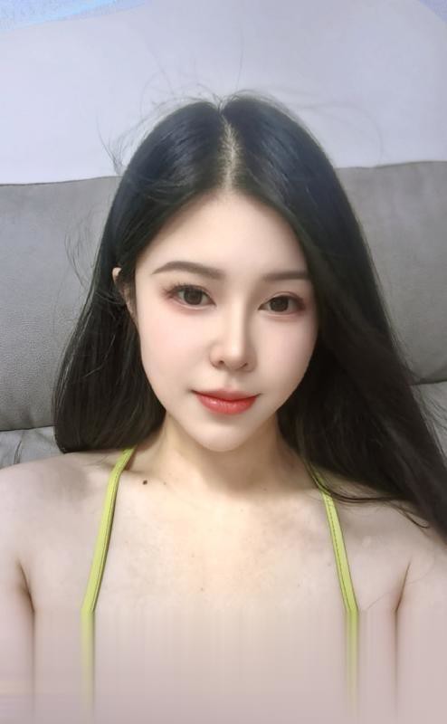服务系性感少妇